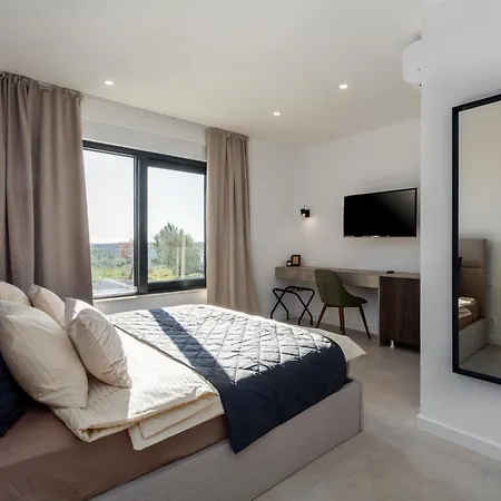 Βίλα Alba Marina