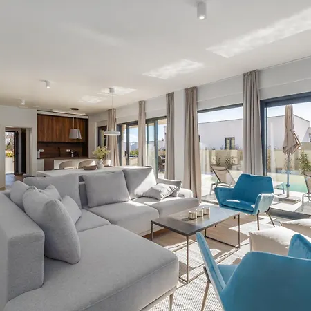 Βίλα Alba Marina *